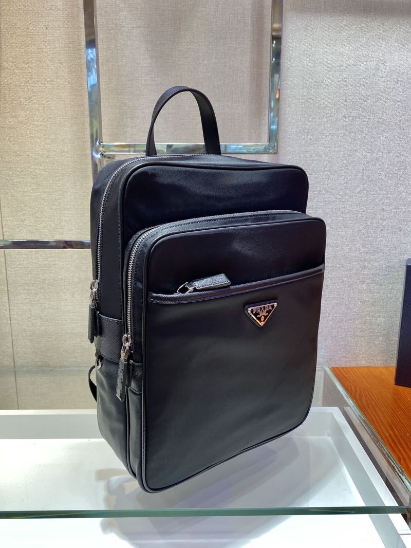 Pra*a backpacks